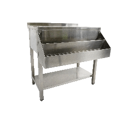 BAR Á COCKTAILS 900